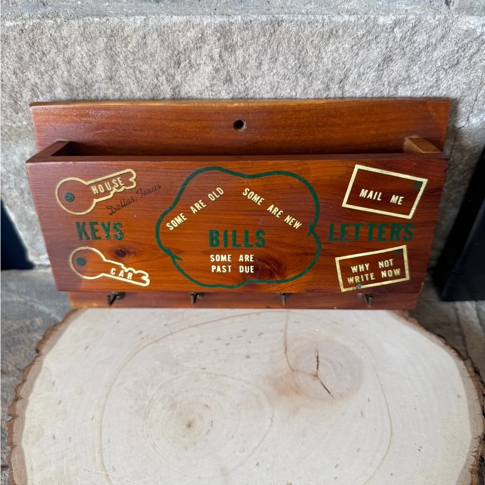 Rustic Wooden Key and Mail Organizer